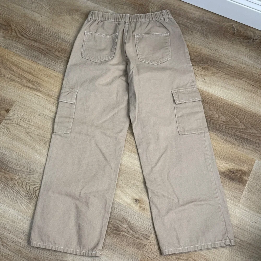 Forever 21 (Tan) Cargo Pants Women Size Medium